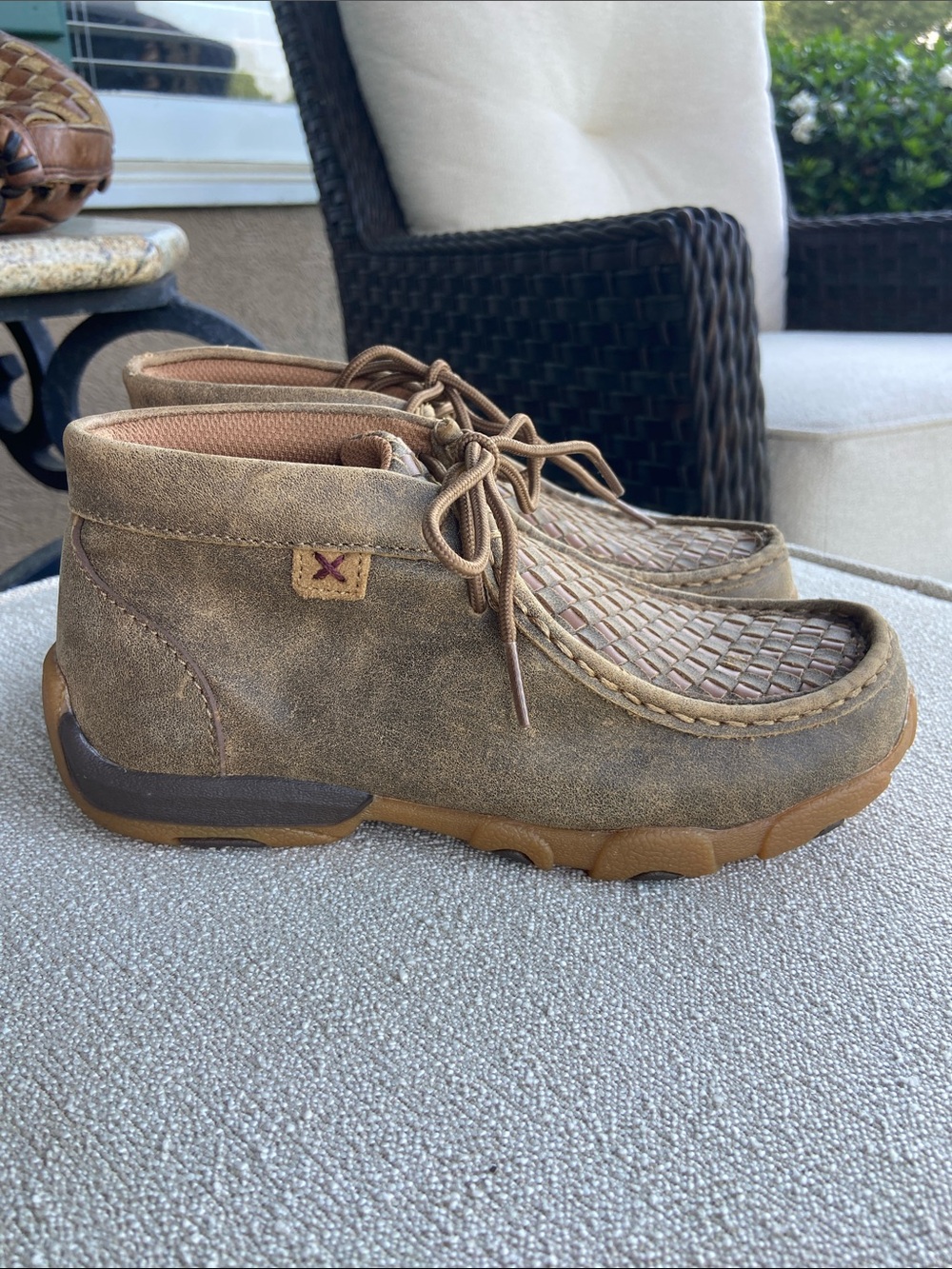 Twisted X Kids Casual Woven Moccasin Driving Chukka Boots. Size 2M